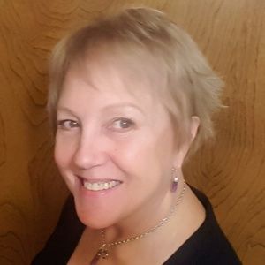 Meet your Posher, Donna